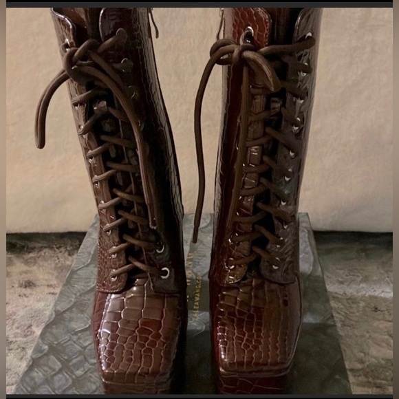 AZALEA WANG brown patent croc pattern chunky flared unique platform booties-6 - Picture 2 of 6